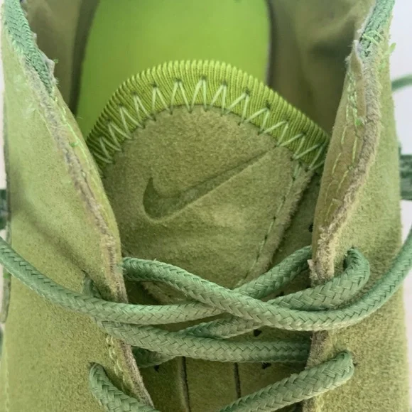 Nike bright green suede tie sneaker shoes - Picture 2 of 7